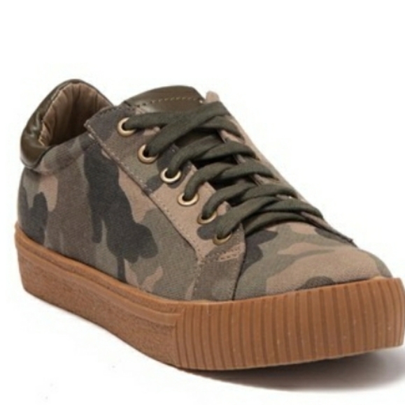 Vintage Havana Shoes - VINTAGE HAVANA Camouflage Sneakers